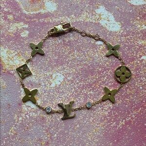 Gold Designer Charm Bracelet